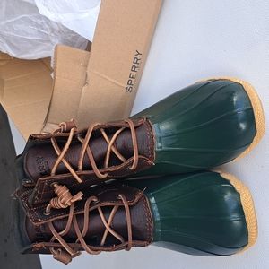 Sperry rain boots sz 8